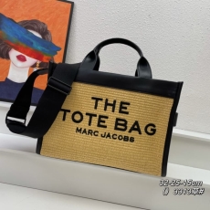 Marc Jacobs Shopping Bags